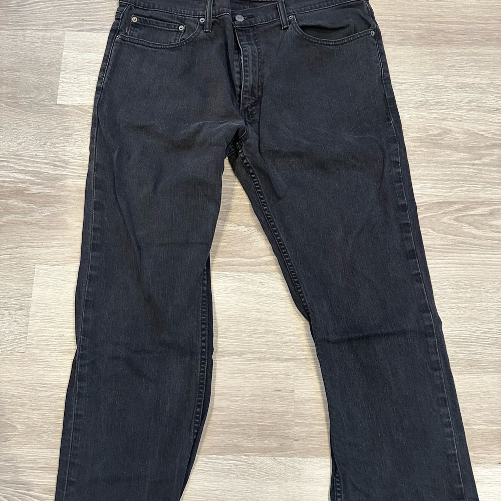 Levi's Women's Charcoal Straight Leg Jeans